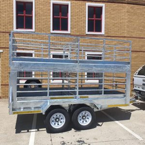 Double Deck Sheep Trailer (1)